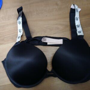 Victoria's secret bombshell bra